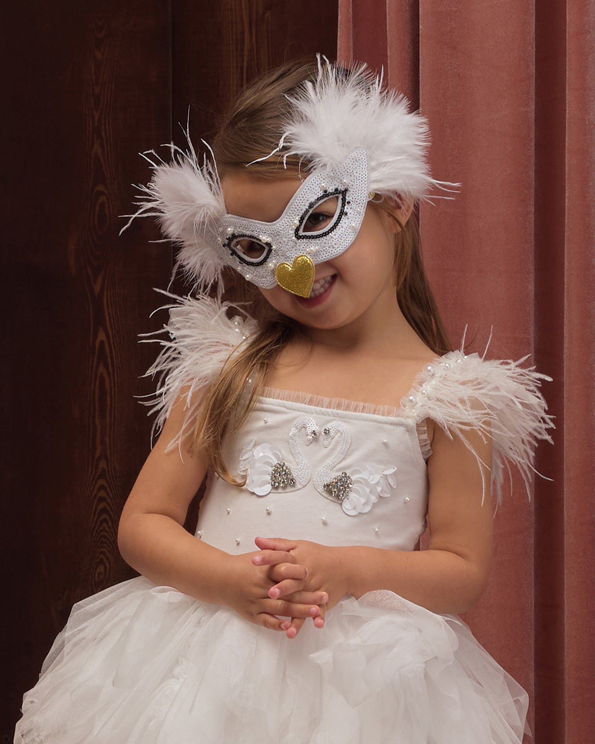 Noralee Swan Mask