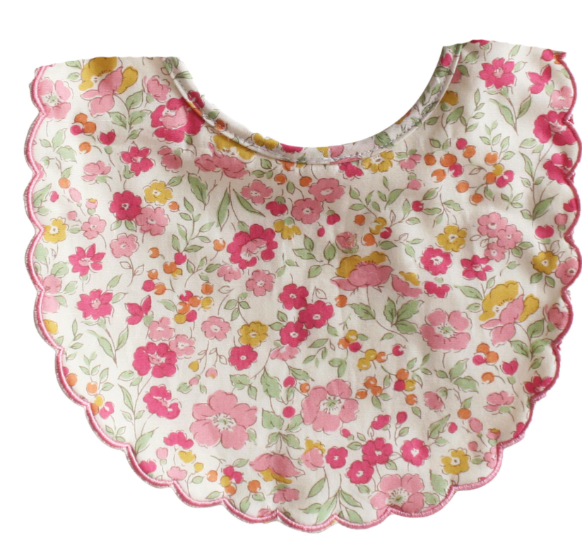 Scallop Edge Bib