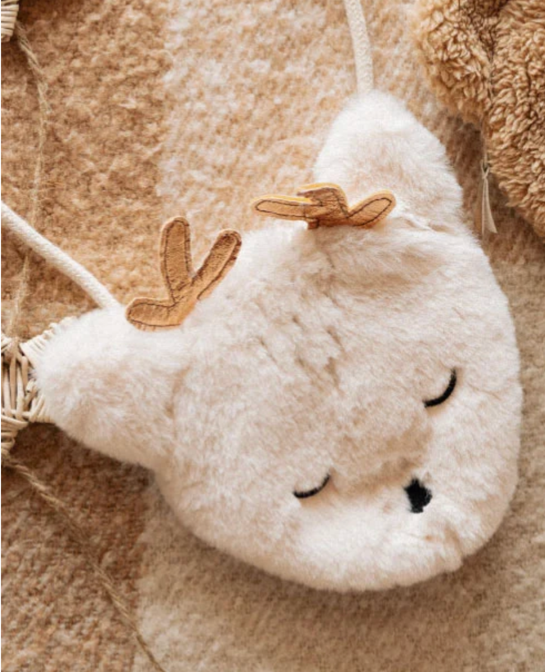 Oat Deer Purse